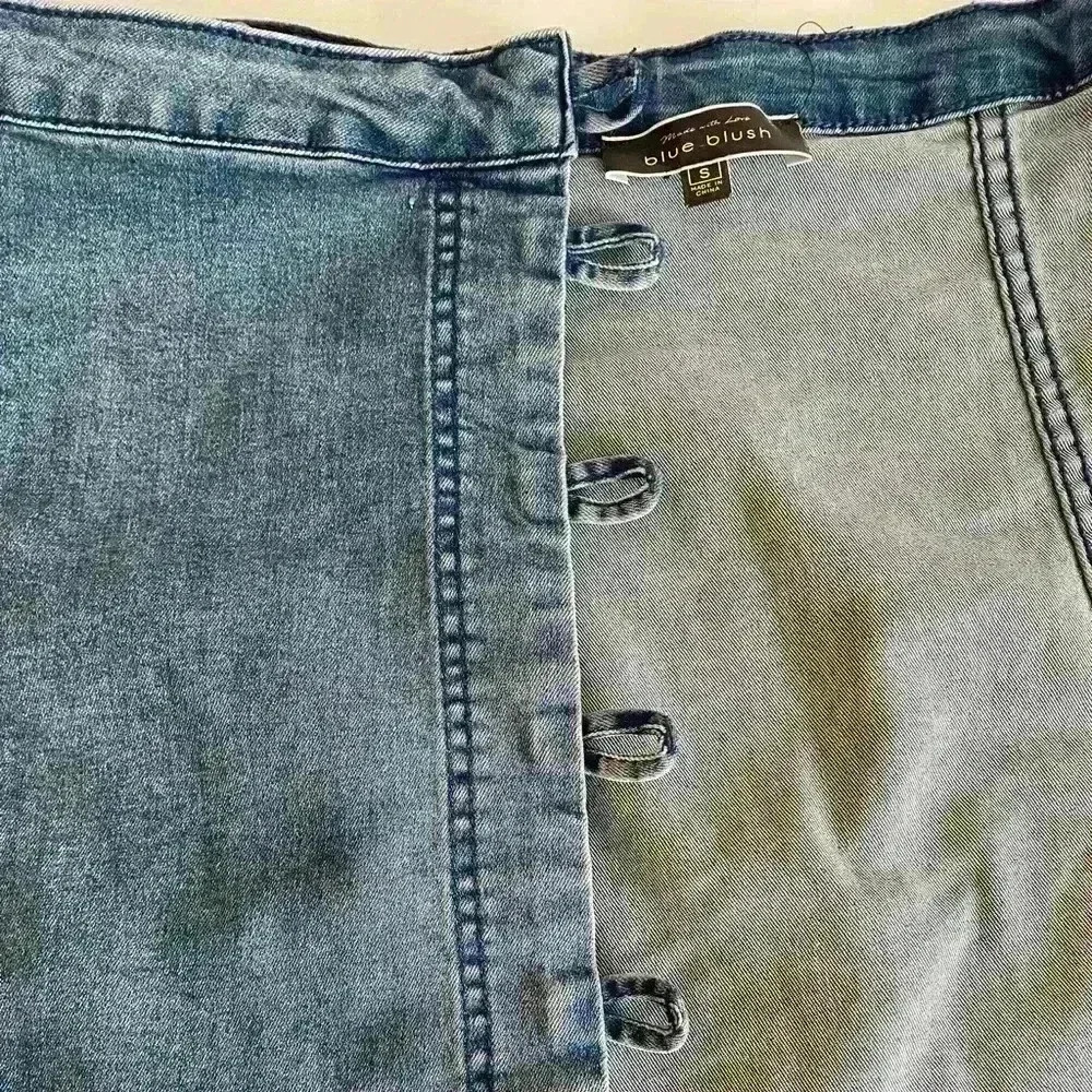 Blue Blush Mini Jean skirt - Picture 9 of 10